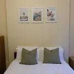 Amanah Properties - London 2 Bed Iconic Abbey Road Zone 2
